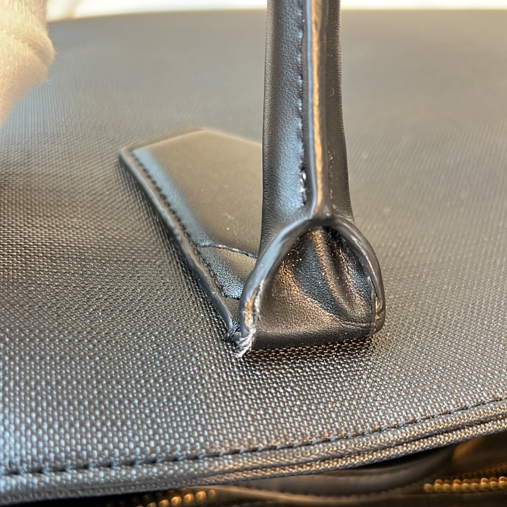 Dagne Dover Signature Tote in black - Picture 8 of 12